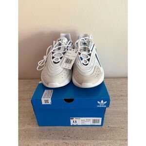 NWT/ NIB Adidas Ozelia Sneaker - Men's 11